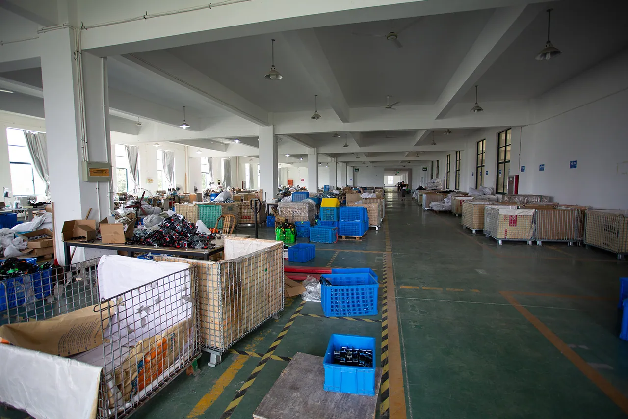 Sewing floor, full view with finished transit cages